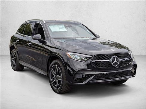Used 2026 Mercedes-Benz GLC 300 image 6