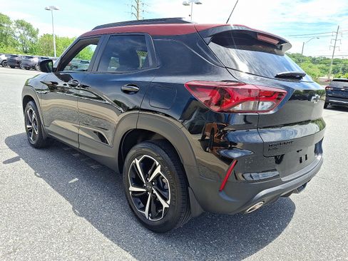 Used 2023 Chevrolet TrailBlazer RS w/ Convenience Package AWD/4WD image 5