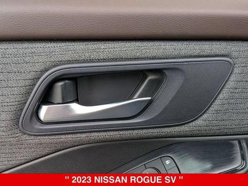 Certified 2023 Nissan Rogue SV AWD/4WD image 13