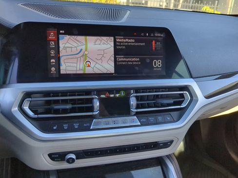 Used 2023 BMW 430i xDrive Convertible w/ M Sport Package image 22