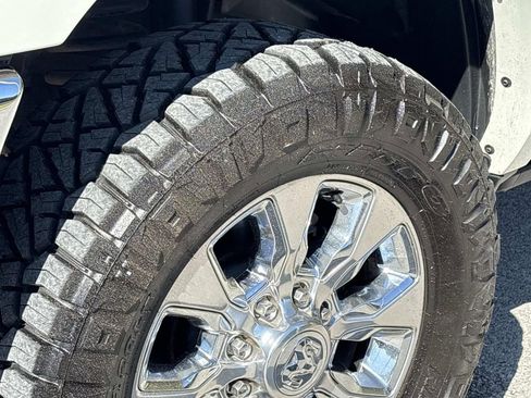 Used 2023 RAM 2500 Limited image 9