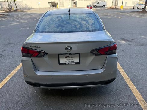 Used 2020 Nissan Versa S FWD image 6
