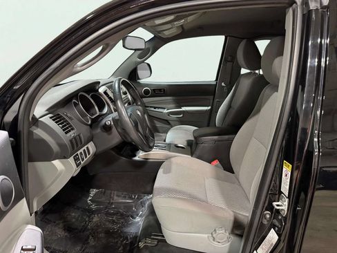 Used 2012 Toyota Tacoma 2WD Access Cab w/ SR5 Pkg image 21