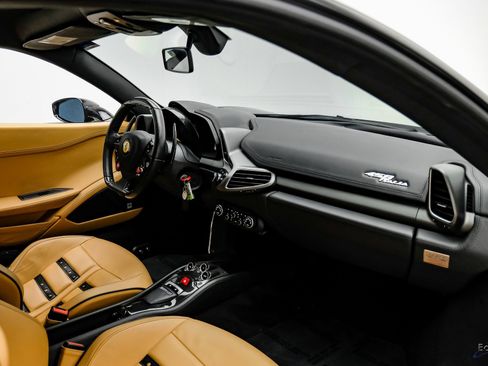 Used 2012 Ferrari 458 Italia Coupe image 49