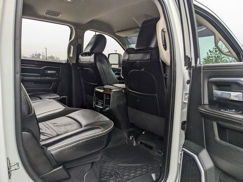 Used 2023 RAM 2500 Laramie image 52