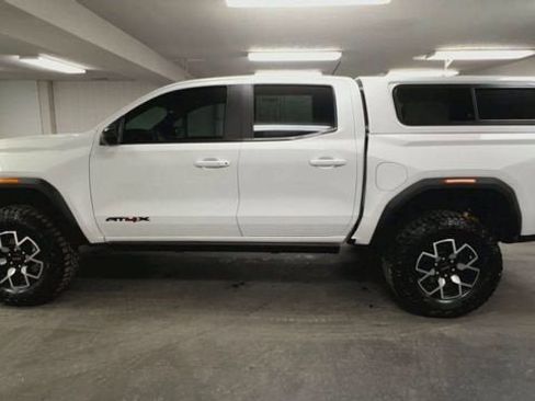 Certified 2024 GMC Canyon AT4X image 5