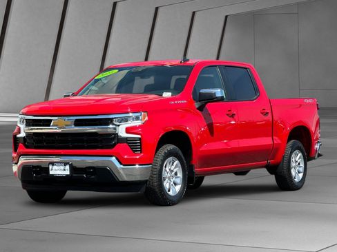 Used 2025 Chevrolet Silverado 1500 LT AWD/4WD image 8
