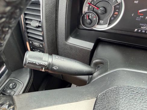 Used 2018 RAM 2500 Laramie AWD/4WD image 24