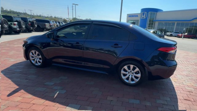 Used 2023 Toyota Corolla LE FWD image 8