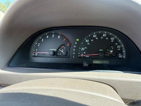Used 2003 Toyota Camry LE FWD image 12