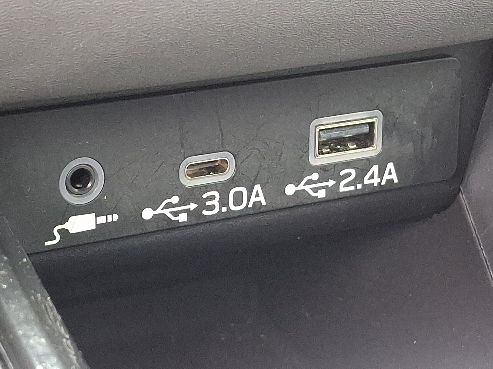 Certified 2025 Subaru Outback Limited AWD/4WD image 23