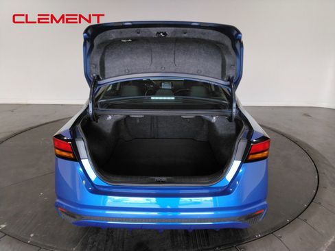 Used 2025 Nissan Altima 2.5 SV image 9