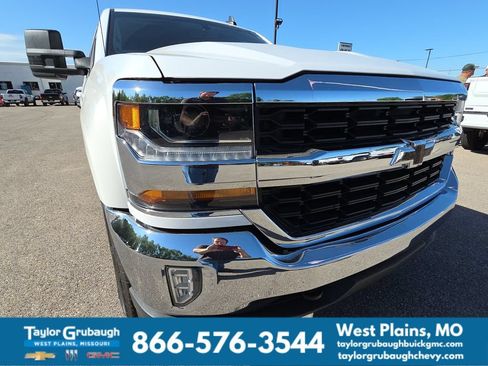 Used 2018 Chevrolet Silverado 1500 LT w/ All Star Edition AWD/4WD image 12