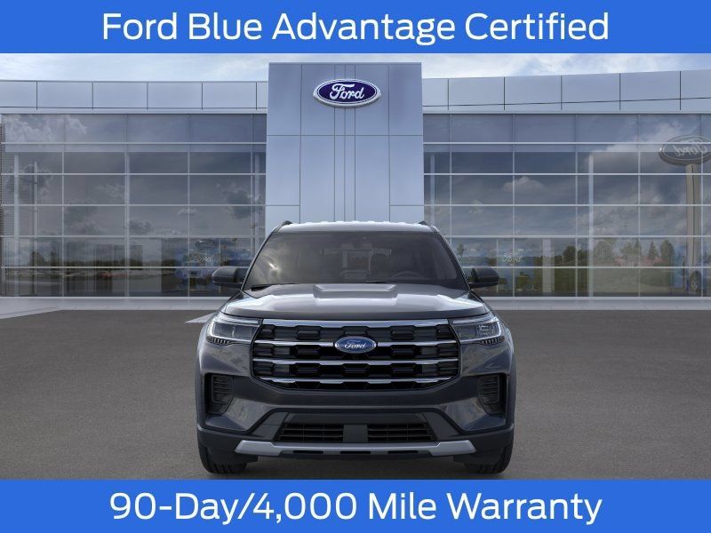 Used 2026 Ford Explorer Active AWD/4WD image 7