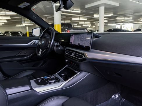 Used 2023 BMW i4 eDrive35 RWD image 28