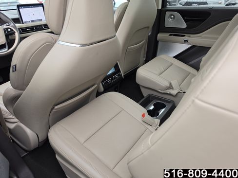 Used 2020 Lincoln Aviator Reserve w/ Equipment Group 202A AWD/4WD image 10