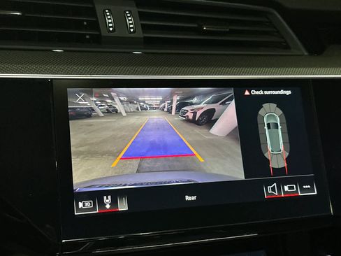 Certified 2023 Audi e-tron S Premium Plus AWD/4WD image 20