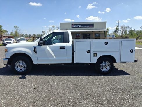 Used 2020 Ford F250 2WD Regular Cab Super Duty image 11