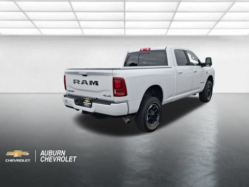 Used 2026 RAM 2500 Laramie AWD/4WD image 3