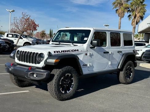 New 2025 Jeep Wrangler Unlimited Rubicon w/ Technology Group AWD/4WD image 2