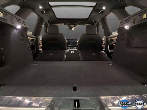 Used 2024 Jaguar F-PACE R-Dynamic S image 90