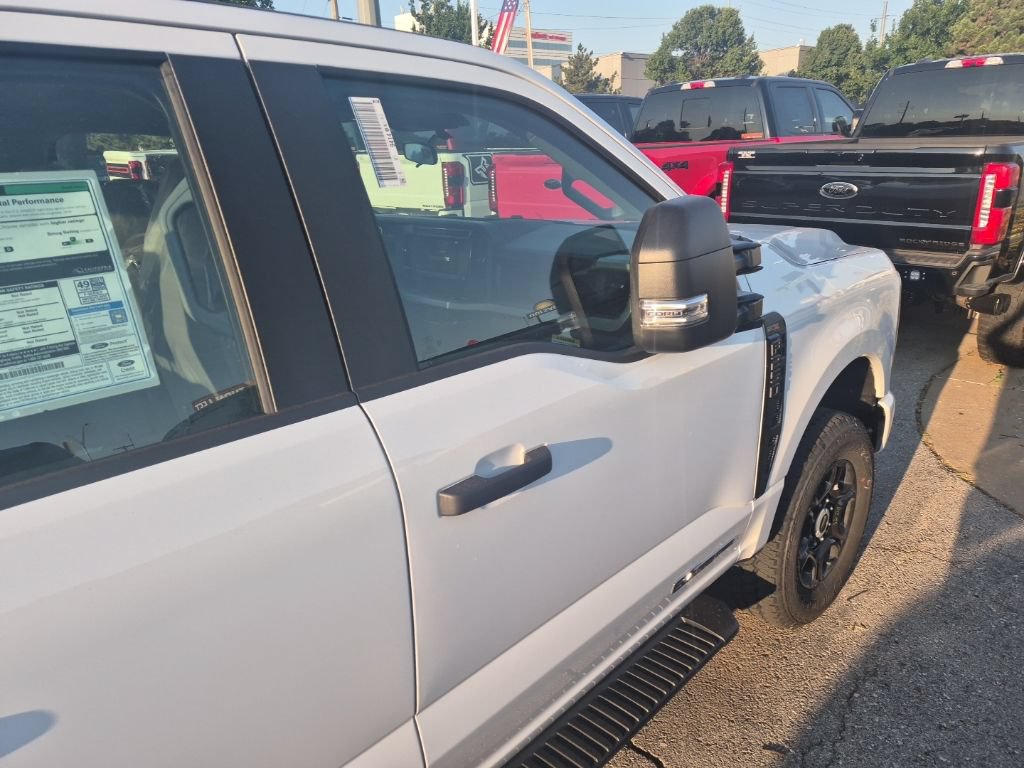 New 2026 Ford F250 XL w/ STX Appearance Package AWD/4WD image 20