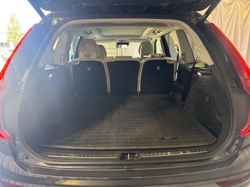 Used 2016 Volvo XC90 T6 Momentum image 16