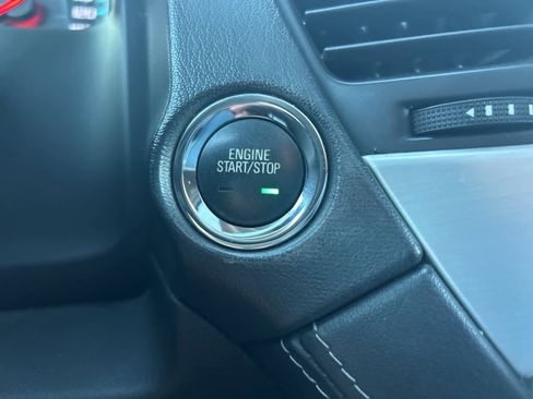 Used 2018 GMC Yukon SLT w/ Open Road Package image 42