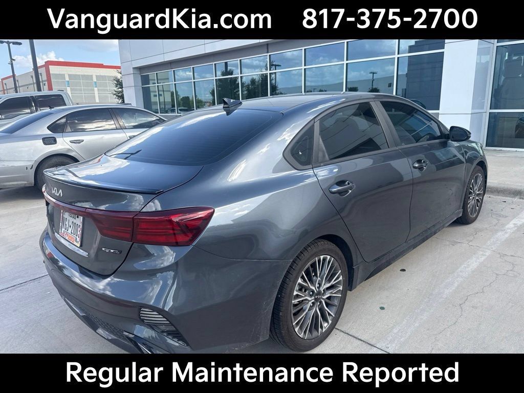 Certified 2024 Kia Forte GT-Line FWD image 4
