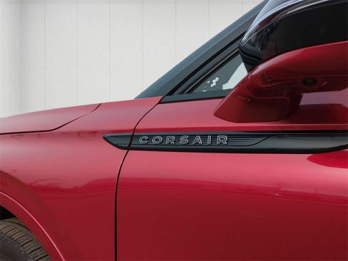 Certified 2024 Lincoln Corsair Reserve w/ Equipment Group 201A image 10