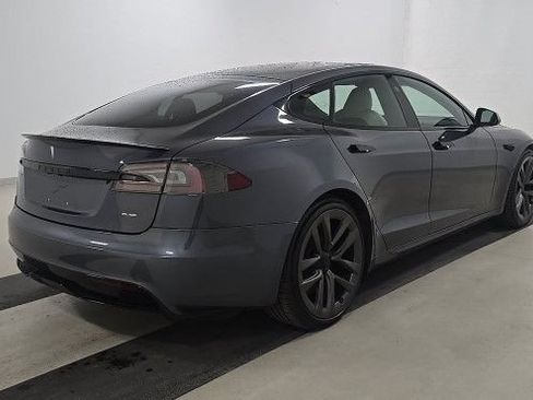 Used 2021 Tesla Model S Plaid AWD/4WD image 2