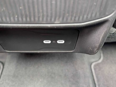 New 2026 Jeep Cherokee Limited image 13