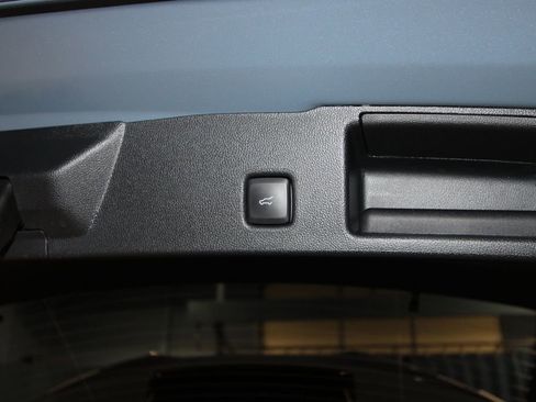 Used 2025 Ford Escape ST-Line Elite image 40