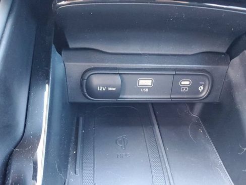 Certified 2025 Kia Telluride SX Prestige X-Line AWD/4WD image 30
