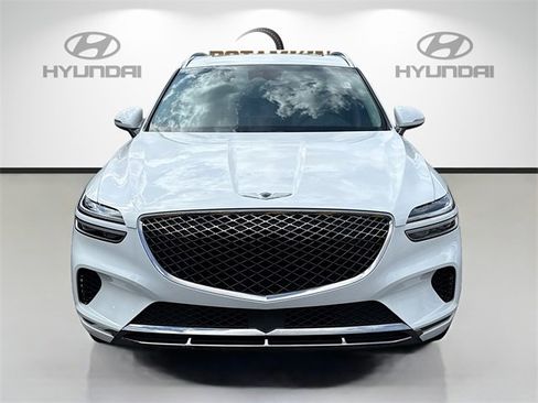 Used 2024 Genesis GV70 2.5T w/ Select Package image 2