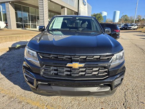 Used 2021 Chevrolet Colorado LT w/ Fleet Safety Package image 2