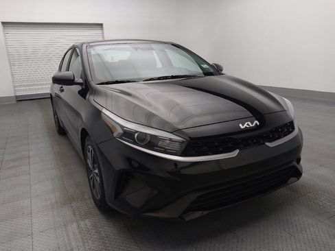 Used 2024 Kia Forte LXS image 13