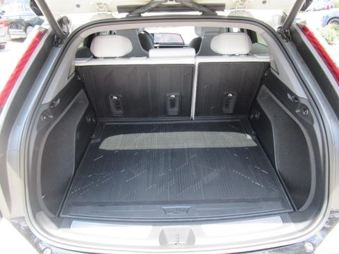 New 2027 Cadillac Optiq Luxury RWD image 32