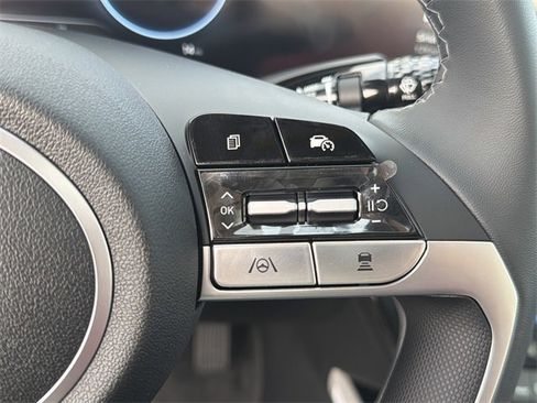 New 2026 Hyundai Elantra Limited image 24