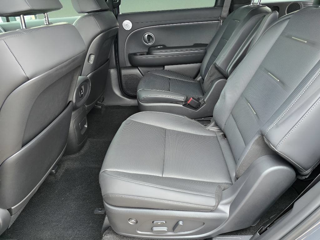 New 2026 Hyundai Palisade Calligraphy AWD/4WD image 15