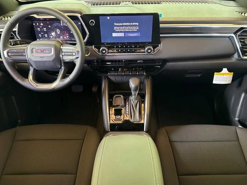 New 2026 GMC Canyon Elevation w/ Convenience Package RWD image 14