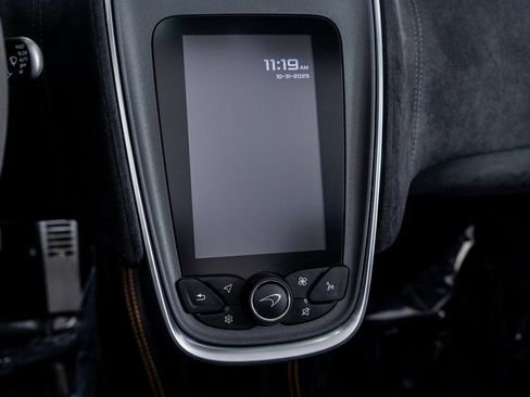 Used 2020 McLaren 600LT Spider image 39