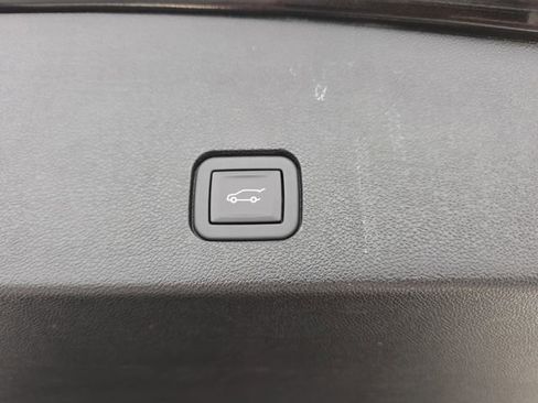 Certified 2023 Cadillac XT6 Premium Luxury w/ Technology Package AWD/4WD image 30