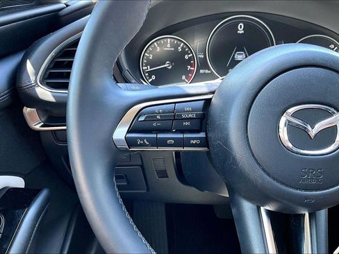 Used 2025 MAZDA MAZDA3 s FWD image 21