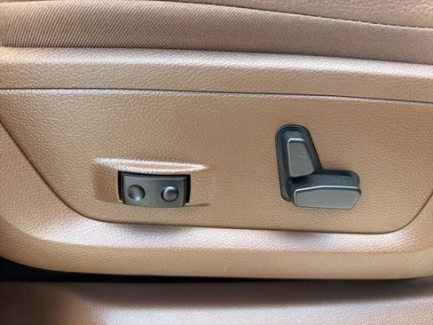 Used 2021 RAM 2500 Limited image 10