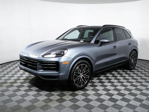 New 2026 Porsche Cayenne AWD/4WD image 1