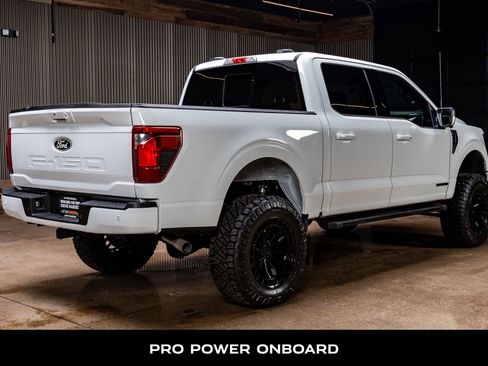 Used 2025 Ford F150 XLT w/ Equipment Group 302A MID image 10