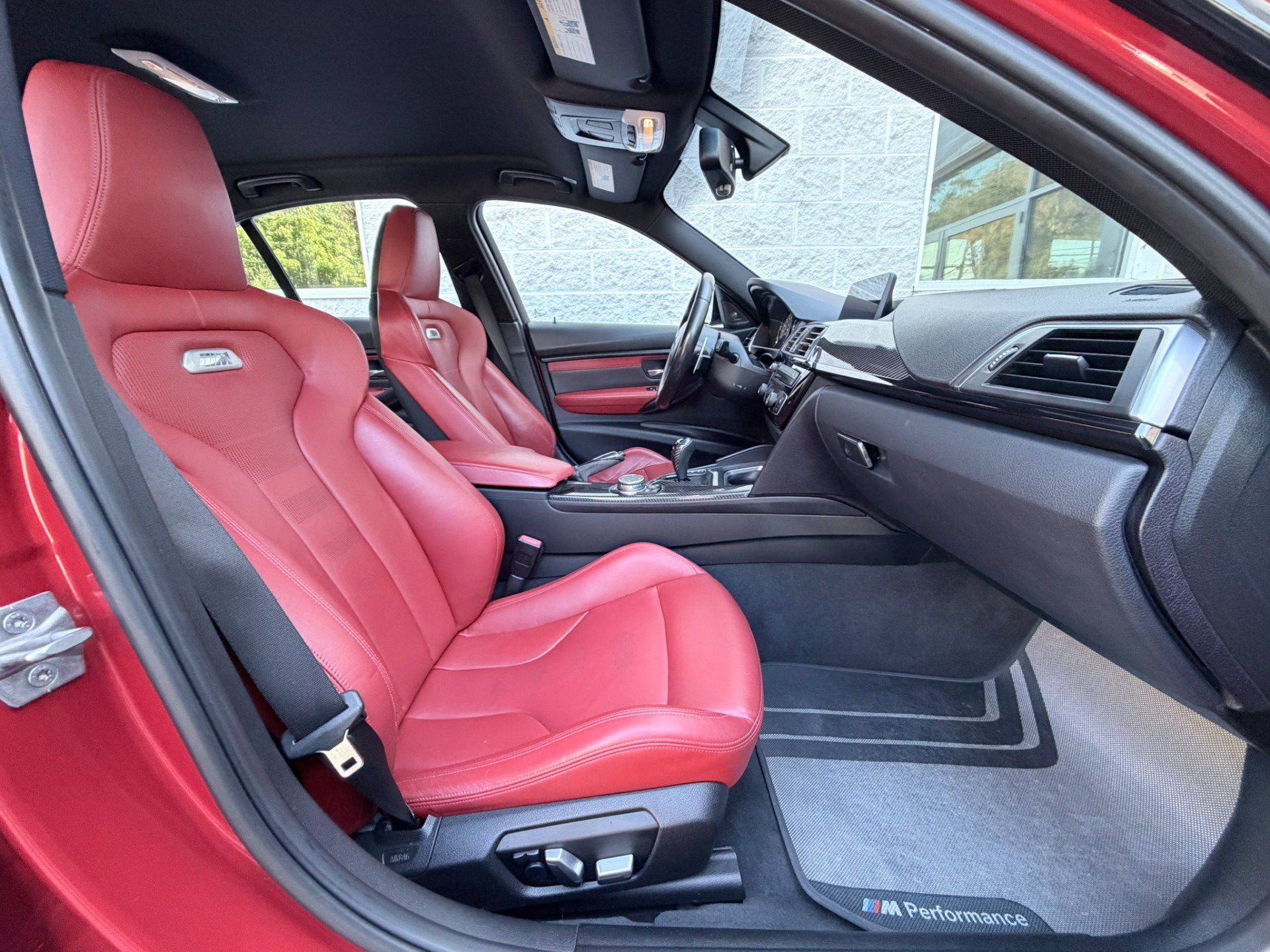 Used 2016 BMW M3 RWD image 38
