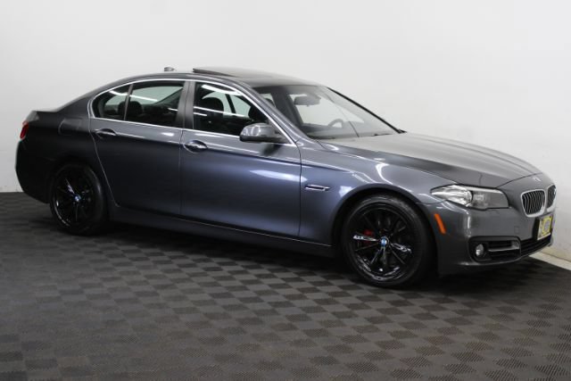 Used 2016 BMW 528i xDrive Sedan AWD/4WD image 3