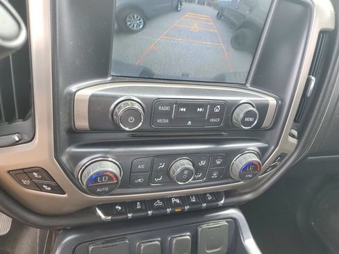 Used 2015 GMC Sierra 2500 Denali AWD/4WD image 18